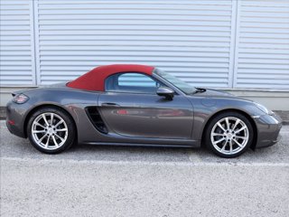 PORSCHE 718 Boxster 2.0 300cv 3