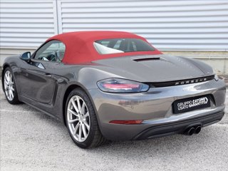 PORSCHE 718 Boxster 2.0 300cv 7